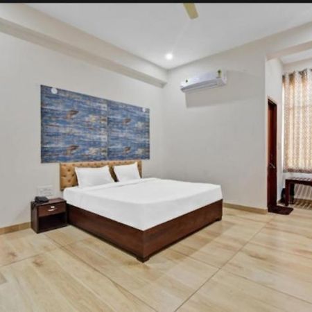 Hotel Amrapali Inn 자이푸르 외부 사진
