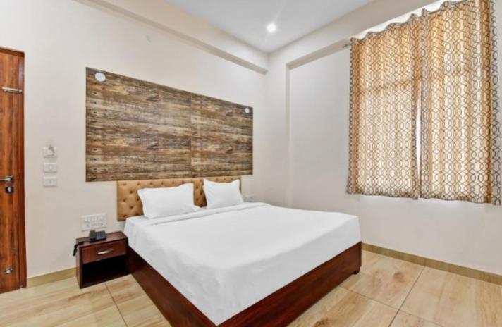 Hotel Amrapali Inn 자이푸르 외부 사진